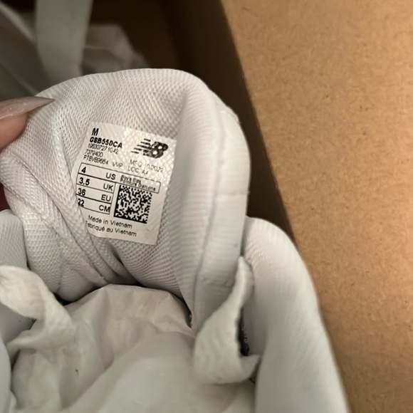 NEW BALANCE 550 - Picture 6 of 7